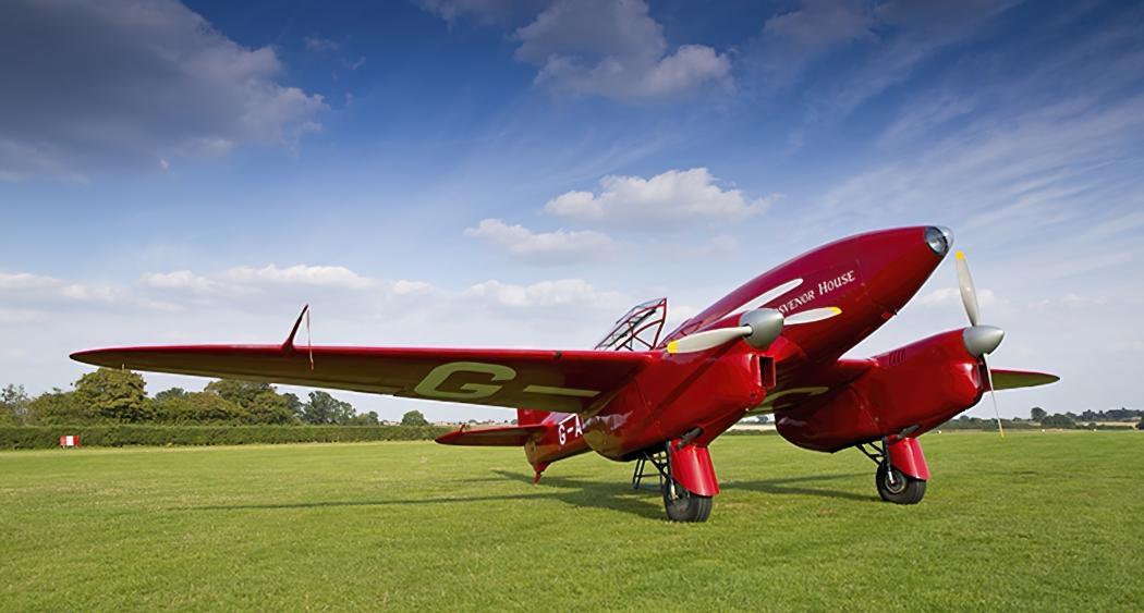 Shuttleworth-DH88-Comet1050pxw